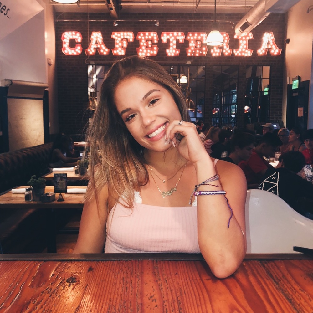 Meet your Posher, Gabby